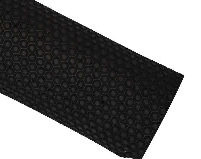 Black geometrical embossed leather skin, black SUEDE effect goatskin, hexagonal RELIEF print on skin  1.1 - 1.3 mm B16554-TB La Garzarara