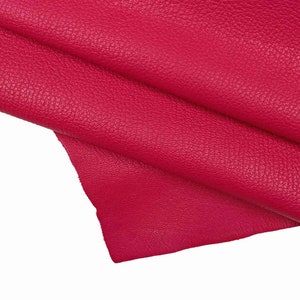 Pelle di capra colore fucsia morbido, pelle con grana naturale martellata  B14165-TU La Garzarara