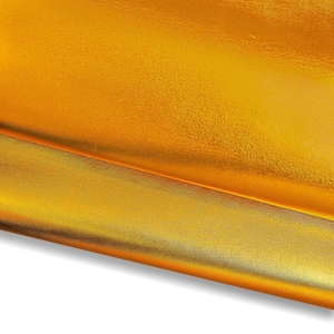 Pellame LAMINATO arancione, capra metallizzata liscia, pelle lucida luminosa morbida per il fai da te B17249-MT La Garzarara