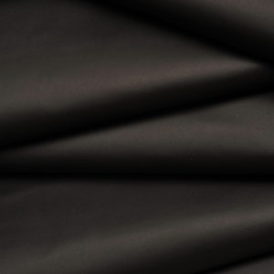 Vitello NERO LISCIO pieno fiore, pellame morbido semi lucido, pelle nera 1.0 - 1.2 mm per scarpe e borse B17725-TB  La Garzarara