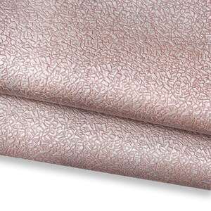 Pelle LAMINATA rosa argento, capra stampata metallizzata, pellame morbido 0.8-0.9 mm B17783-MT(st)   La Garzarara