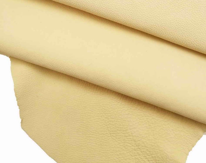 Cream pebble leather hides - Soft grain printed italian cowhide - natural grainy semi glossy calfskin ideal for bags B11818-TU La Garzarara