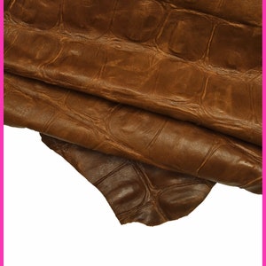 Pelle stampata COCCODRILLO marrone, pellame sportivo motivo maxi cocco, capra semi lucida morbida B16396-ST La Garzarara