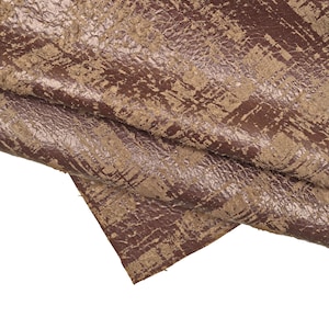 Pelle  effetto consumato, pellame viola effetto usurato super sportivo morbido laminato stampato B15524-VT La Garzarara