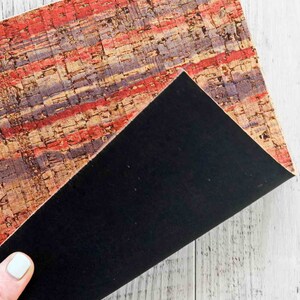 Fogli di SUGHERO naturale stampa a righe e PELLE laminata blu stampa elefante accoppiata nel retro  15 x 12 / 25 x 20 / 30 x 30 cm  B910