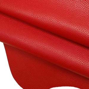 PELLE di vitello dollaro colore rosso, pellame stampa grana martellata morbido  B13058-VT La Garzarara