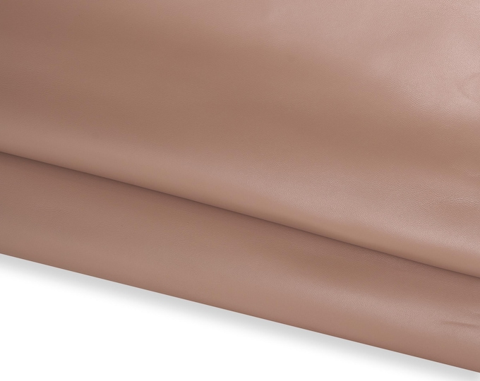Flesh PINK leather skin, smooth semi glossy sheepskin, lambskin 0.8 - 1.0 mm for crafters and hobbyists B17192-TU La Garzarara