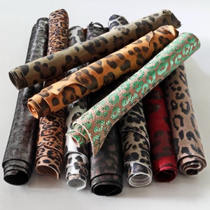 Scampoli di pelle miste stampa LEOPARDO, lamine, fantasie varie e morbidezze varie, ideali per l'artigianato  0,500 kg  B1460-RC