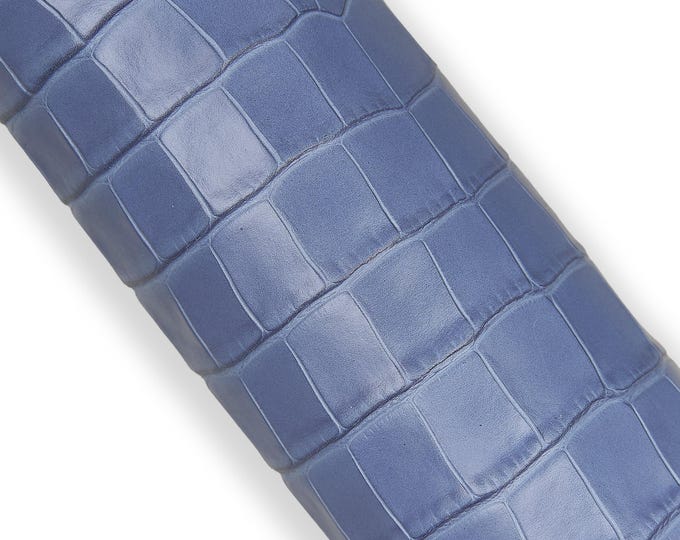 Light blue CROCODILE embossed cowhide, glossy printed calfskin, slightly stiff cowhide for crafting B18054-ST   La Garzarara