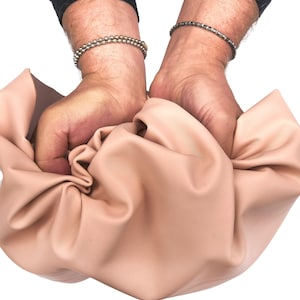 Nappa rosa cipria, pelle morbida per ABBIGLIAMENTO, pellame di agnello setoso ideale per artigiani B17596-TU La Garzarara
