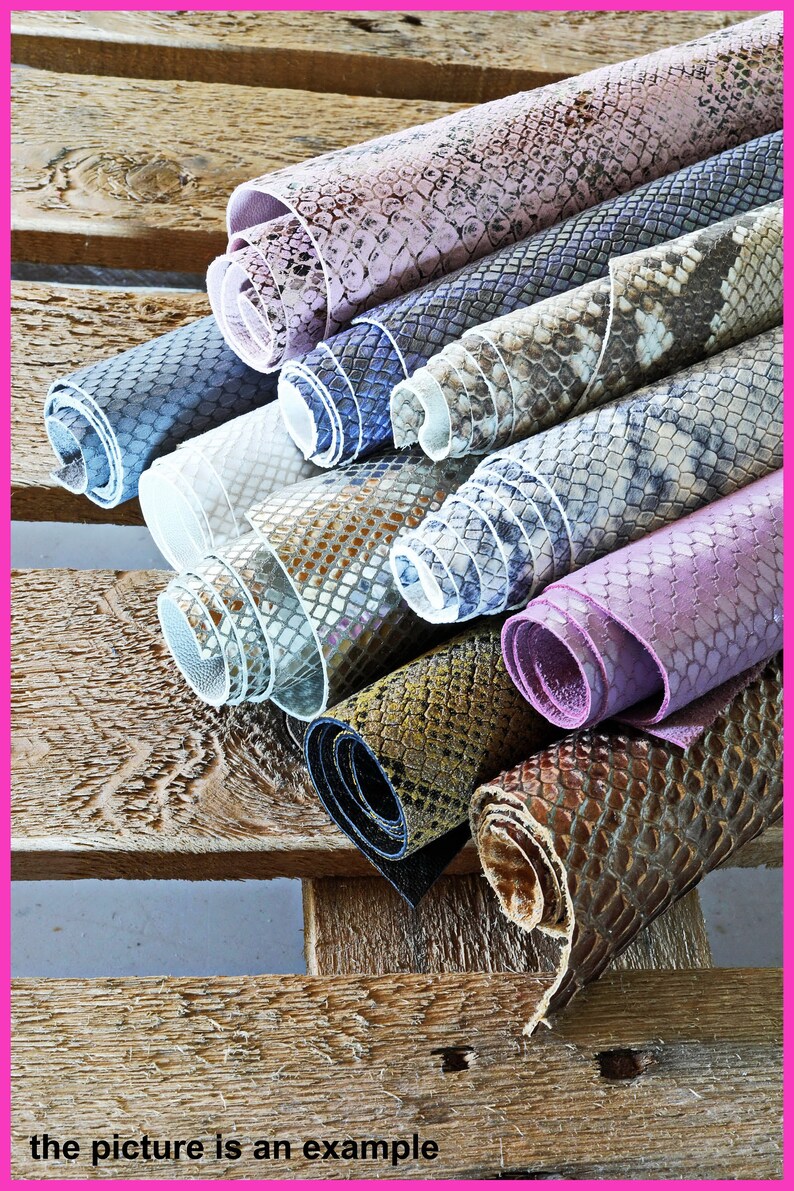 Chutes de cuir imprimé python, restes de cuir imprimé serpent aléatoires, couleurs mélangées, lisses et grainées, cuirs assortis 0,5-1 kg B096/B image 2