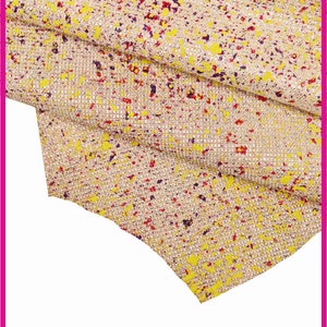 PELLAME COLORATO, capra rosa chiaro stampata decorazione schizzi giallo fuxia viola, pelle fatta a mano con lamina B14094-DM La Garzarara