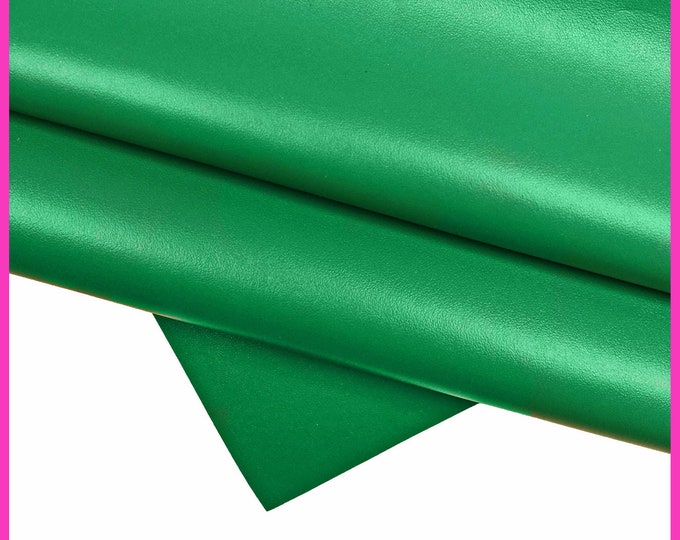 Green SMOOTH leather hide, glossy stiff cowhide, classic solid color calfskin B15897-TU La Garzarara