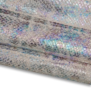 Light grey HOLOGRAPHIC leather hide, multicolor metallic print on SALMON band, soft material B17900-MT(st)   La Garzarara