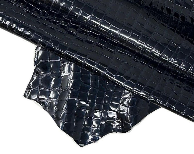 BLUE CROCODILE embossed leather skin, night blue croc printed patent goatskin, dark blue glossy hide B16442-ST La Garzarara