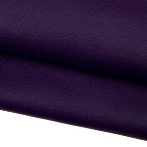 Dunkelviolettes Leder, WEICH GETROMPELTES Kalbsleder mit leichter Narbung, halbglänzendes sportliches Leder B17904-TU La Garzarara