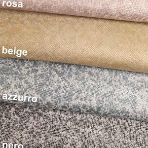 Pellami stampati laminati CAPRA con STAMPA simil saffiano incisa e fantasia astratta con leggera lamina argento  B13528-MT(st)