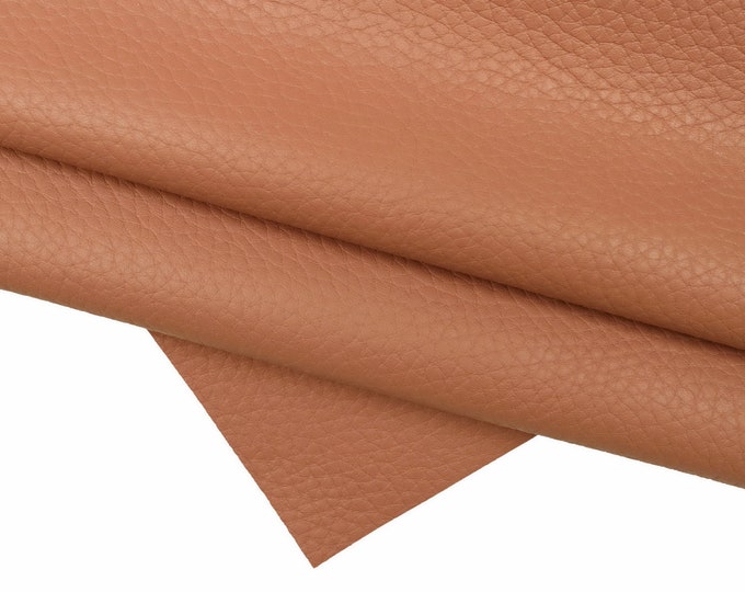 Premium Dark Pink Leather Hide – Full Grain Glossy Calfskin, Soft and Sporty for Bag Making and Crafts B15021-TU La Garzarara
