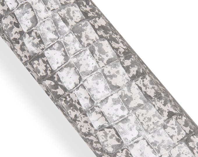 Silver white CROCODILE embossed leather hide, metallic GLITTER cowhide, elegant calfskin medium softness  B18153-MT(st) La Garzarara