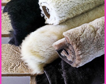 SHEARLING FUR Scraps, random assortment, colors various, sheepskin fur remnants,  5 pieces offcuts double face sheep skin B122  La Garzarara