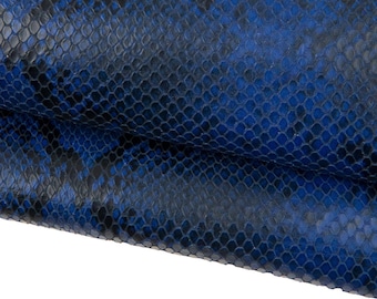 Blå orm, halvblankt mjukt kalvskinn med reptilmotiv, högkvalitativt PYTON-tryckt läder B17978-ST La Garzarara