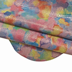 PELLE MULTICOLOR con stampa pitone, pellame fantasia colorata e stampa rettile lucida, morbidezza media    B14962-ST/B