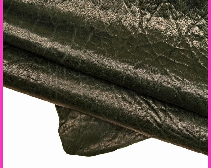 Handcrafted Shrunken Dark Green Leather Wallet - Unique Wrinkled Sheepskin & Veg-Tan SKU B15497-VT La Garzarara