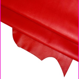 Pellame rosso MORBIDO, nappa su vitello rossa, pelle semi lucida con leggera grana naturale, 0.7 - 0.9 mm B16450-TU La Garzarara