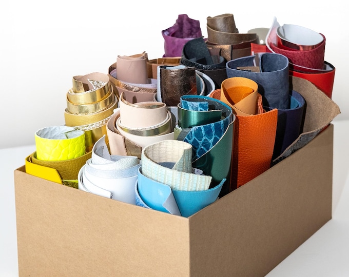 Large Leather Scrap Bundle – 75 Pieces, Genuine Leather in Solid & Printed Designs