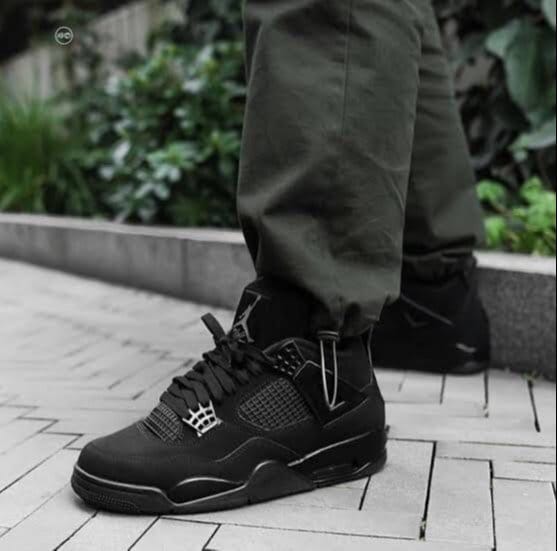 retro jordan 4 black cat
