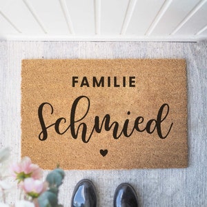 Felpudo de coco personalizado &#39;Family Heart&#39; | Regalo de inauguración de la alfombra interior | Regalo de boda | Regalo personalizado del felpudo
