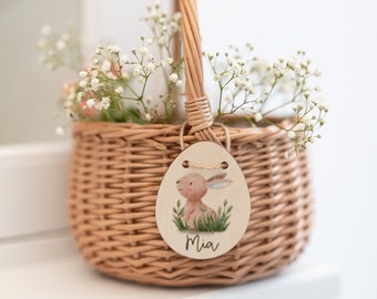 Gepersonaliseerde paasmand met tag en mandje | Paashaas in het gras | Houten bord baby kind Paastas cadeau idee | oostelijk