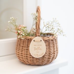 Personalisiertes Osterkörbchen mit Gravur und Korb | Mein erstes Ostern | Holzschild Baby Kind Ostertasche Geschenkidee