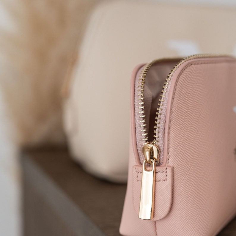 Personalisierte Kosmetiktasche Für sie Geschenk Schwester Mama Kosmetikbeutel Kulturbeutel Geburtstagsgeschenk Schminktasche Initial Name Rosa - klein