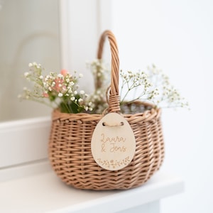 Personalisiertes Osterkörbchen mit Gravur und Korb | Namen Osterei | Holzschild Baby Kind Ostertasche Geschenkidee