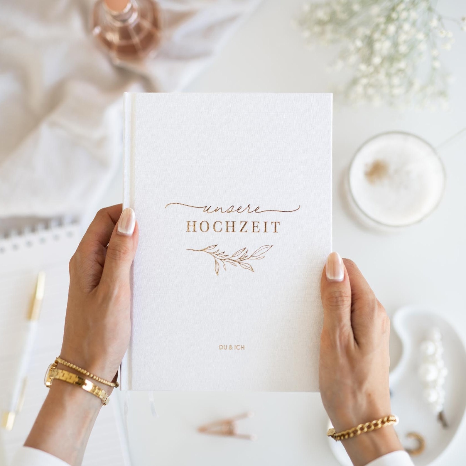 Hochzeitsplaner-Buch