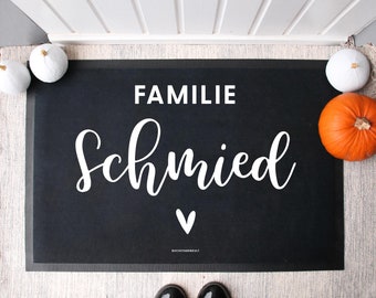 Personalisierte Stoff Fußmatte Familie -Schwarz- | Paare Matte Geschenk zum Einzug | Hochzeitsgeschenk | Türmatte Individuell