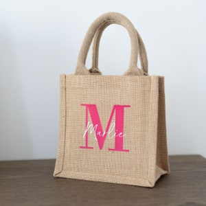 Personalisierte Jutetasche Initiale Name NATUR Geschenk zum Muttertag JGA Brautparty Abschiedsgeschenk Lehrer Erzieher Geschenk Oma Tante Initial Pink