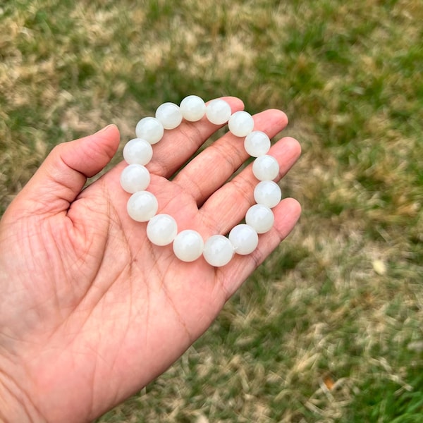 Translucent White Nephrite Jade 12mm Bead Bracelet B816 2