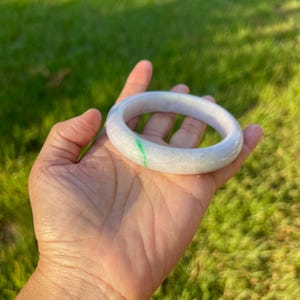 XL Lavender Green 100% Natural Grade A Jadeite Jade Bangle Bracelet 60.5mm B372