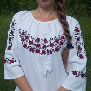 Ukrainian blouse vyshyvanka/ Ukrainian embroidery/ Peasant blouse/embroidered shirt/Ukrainian clothing/women’s clothing/Borshchiv embroidery