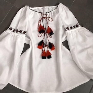 Blouse women’s clothing/Vyshyvanka/Peasant blouse/Boho Style/embroidered shirt/boho blouse/Ukrainian clothing