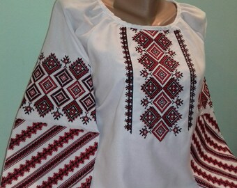 Ukrainische Stickerei, ukrainische Bluse Vyshyvanka/Vyshyvanka/Bauernbluse/besticktes Shirt/Boho Bluse/Ukrainische Kleidung/Frauenbekleidung