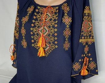 Ukrainian blouse vyshyvanka / Ukrainian embroidery / Peasant blouse / embroidered shirt / boho blouse / Ukrainian clothing /