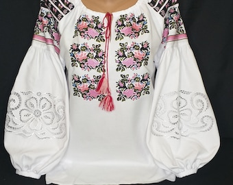 Ukrainian blouse vyshyvanka/Vyshyvanka/Peasant blouse/embroidered shirt/blouse/Ukrainian clothing/women’s clothing