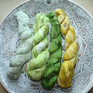 Handgefärbte Sari Silk Ribbons aus indischen Saris recycled
