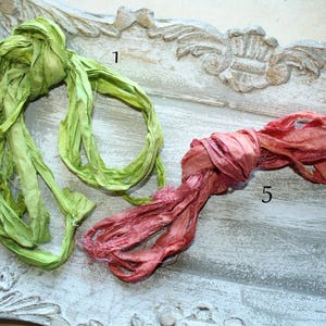 Rubans de soie teints à la main provenant de saris indiens - TULIPA et LIMETTE