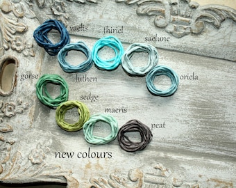 PONGE 05 CLASSIC – Handgefärbte Seidenbänder – 140 Farben – Hand-rolled & Hand-dyed Silk Ribbon – Habotai Seide – ca. 100 cm