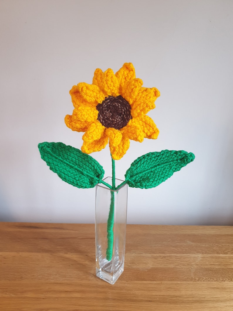 Loom Knit Sunflower pattern image 2