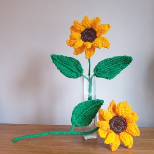 Loom Knit Sunflower pattern image 3